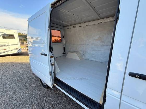 MERCEDES-BENZ SPRINTER 2.2 FURGÃO 313 CDI TETO ELEVADO DIESEL 3P MANUAL